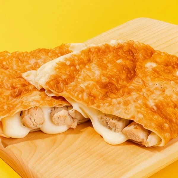 Чебурек с курицей и сыром